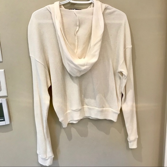 Forever 21 light waffle sweater SOLD - Picture 2 of 4